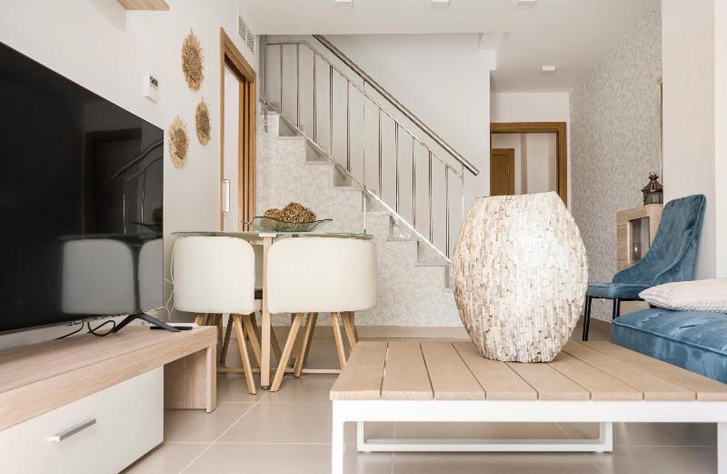 Apartamentos Atico Duplex en Playa Serena en Roquetas de Mar, Andalucía