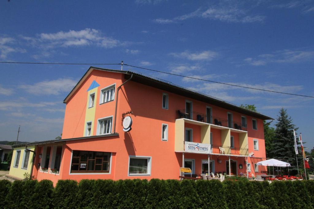 Budova, kde se motel nachází