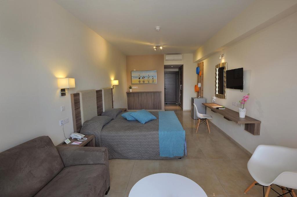 Nelia Gardens - Economy Double Or Twin Room