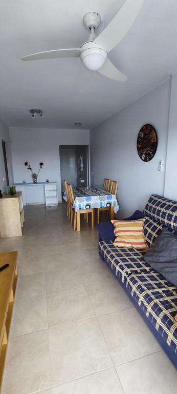Postel nebo postele na pokoji v ubytování APARTAMENTO LES CALES