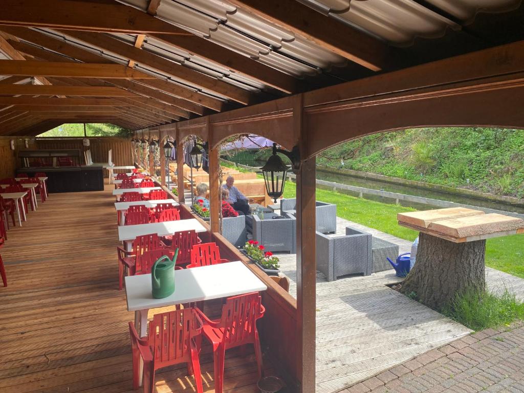 Restaurace v ubytování Hotel-Restaurant Theis-Muehle