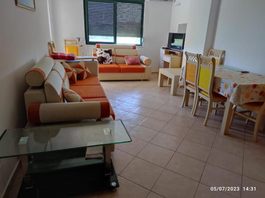 Mali robit golem durres apartment on 4th floor - Imazhi 5