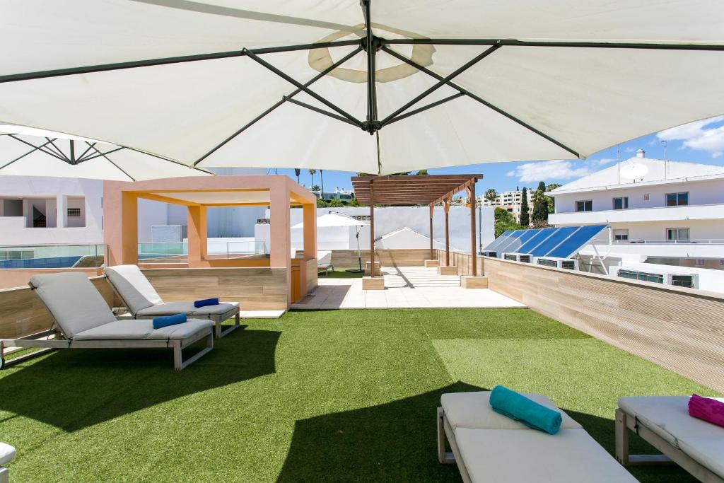 Patio nebo venkovní prostory v ubytování Casa Amarela Guesthouse