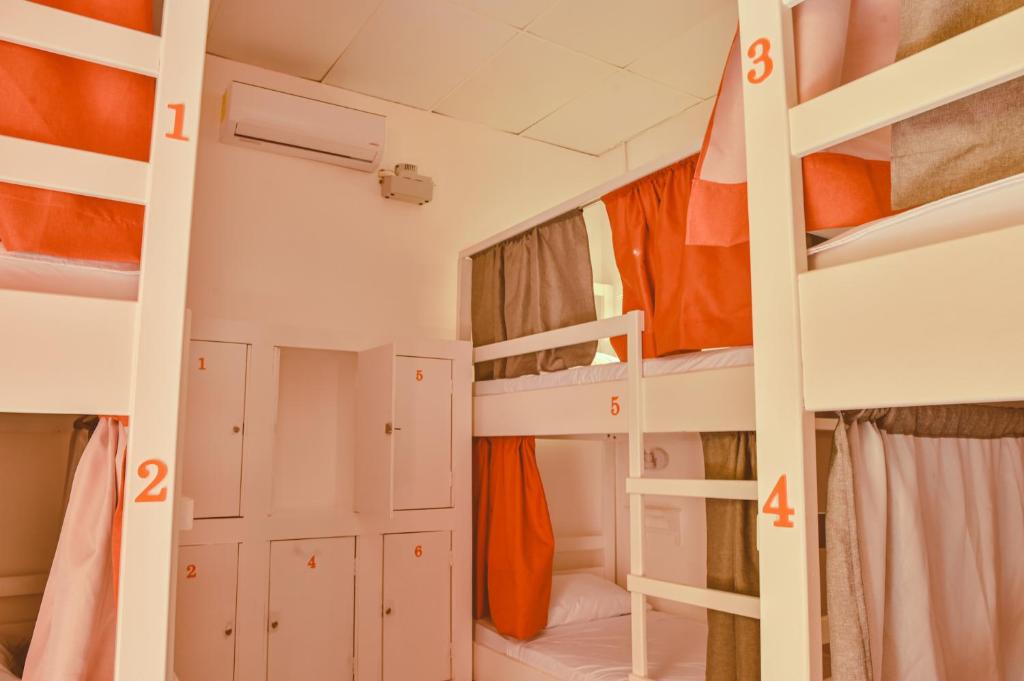 Postel nebo postele na pokoji v ubytování Macarena Hostel