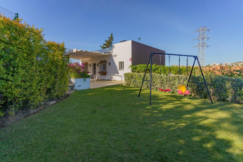 Vonkajšia záhrada v ubytovaní Casa Bluebelle Guadalmina