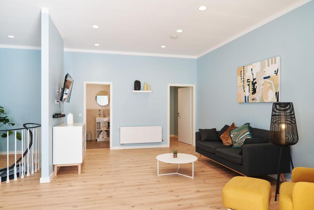 Design Apartment mit kostenfreiem Garagen Parkplatz im Zentrum, Bingen