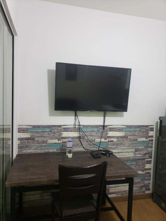 Sutherland Tower Acqua private Residences