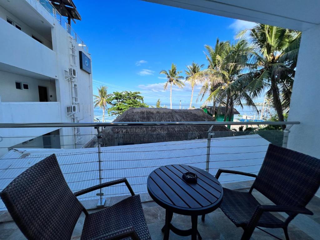 Balkón nebo terasa v ubytování Aira Boracay Hotel