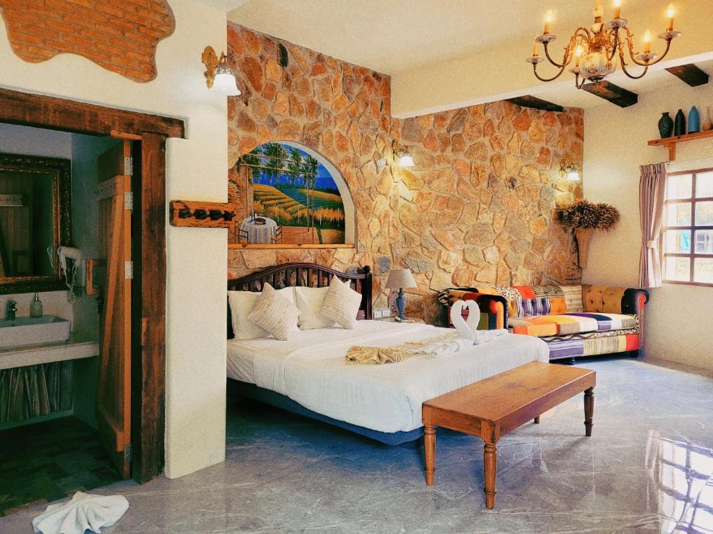 Swiss Hotel Pattaya - Сюита с двумя спальнями