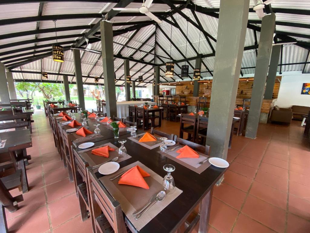 Restaurace v ubytování Carolina Beach Resort & Spa