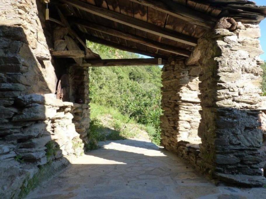 Fotografia z galérie ubytovania Hameau en cévennes Location Gîte de luxe v destinácii Saint-Étienne-Vallée-Française