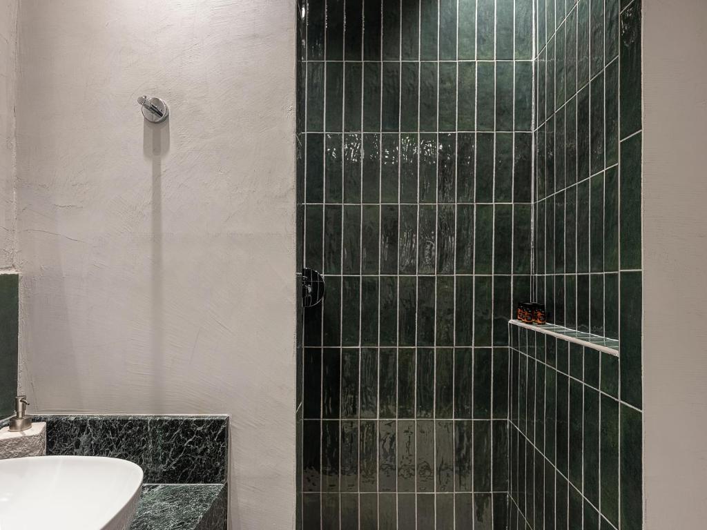 Nais Apartments & Studios - 15