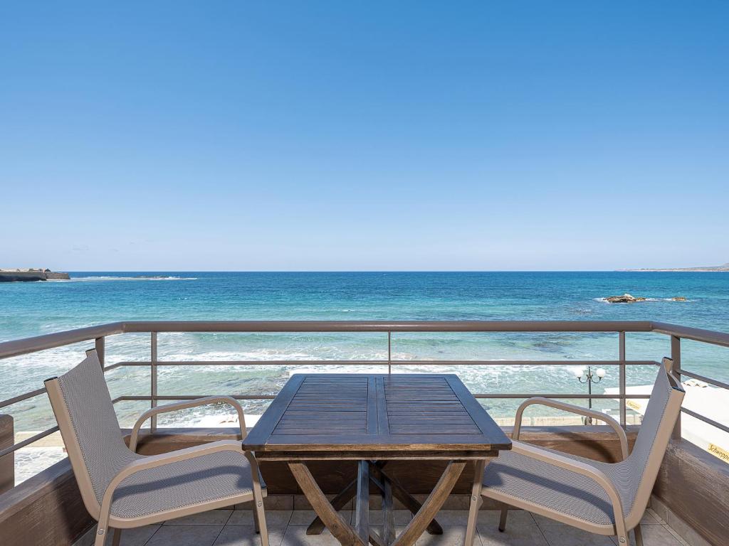 Nais Apartments & Studios - 6