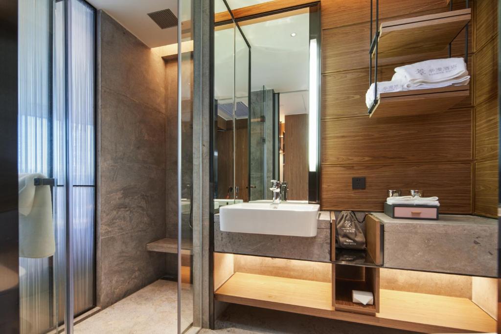 Fotografie z fotogalerie ubytování Dongguan Tangxia Huaman Hotel v destinaci Tung-kuan