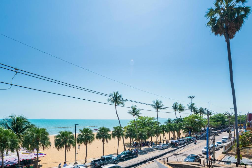 Happy Jomtien - Beachfront - Resim 23