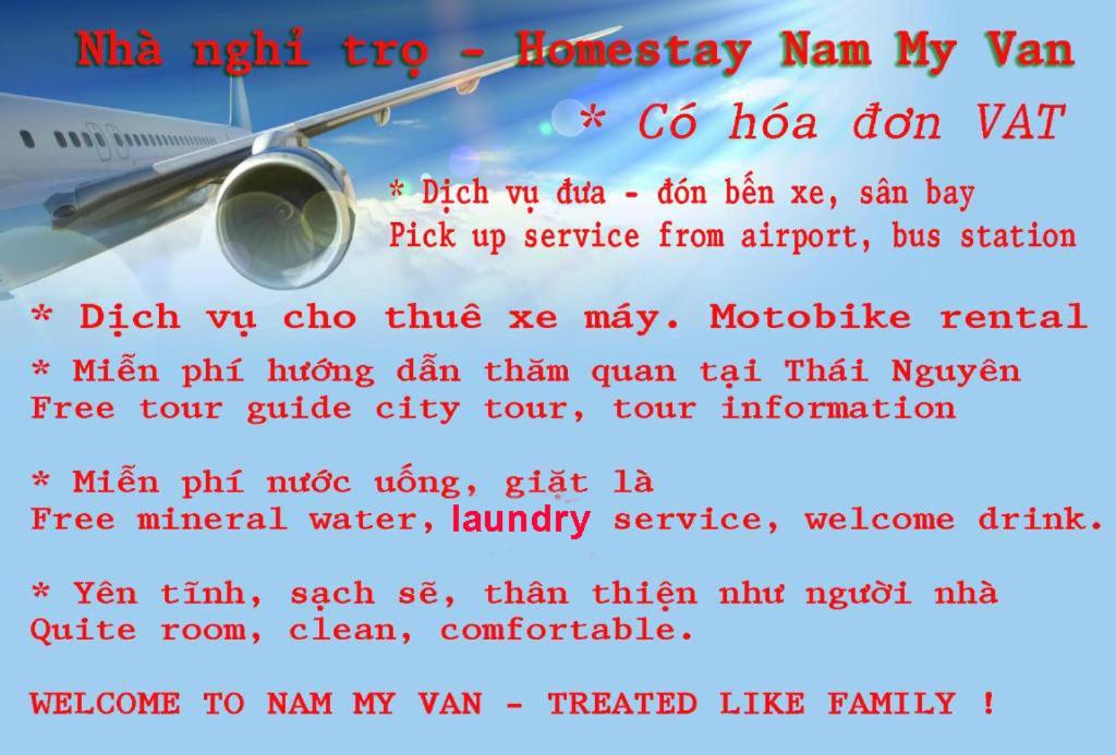 wiersz o samolocie ze słowami mi mi right tip Honeymoon man my van w obiekcie Nam My Van Homestay w mieście Thái Nguyên