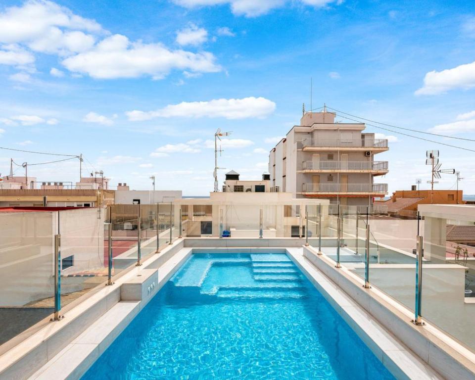 Casa Nola - S Thongkham, Torrevieja – Bijgewerkte prijzen 2023