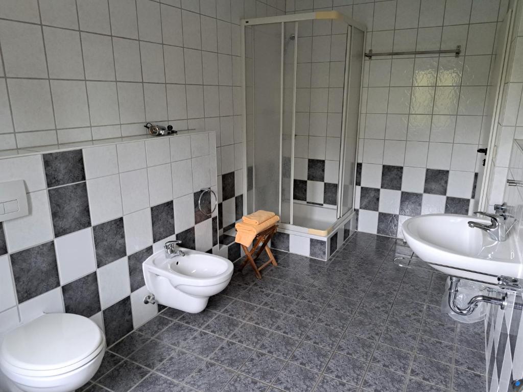Koupelna v ubytování Gästehaus Villa Seraphinum