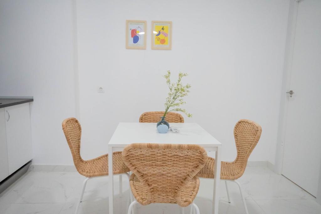 Fotografie z fotogalerie ubytování For Your Rentals Encantador y único estudio TEMPORAL en Tetuán El Retiro MLUBº2 v destinaci Madrid