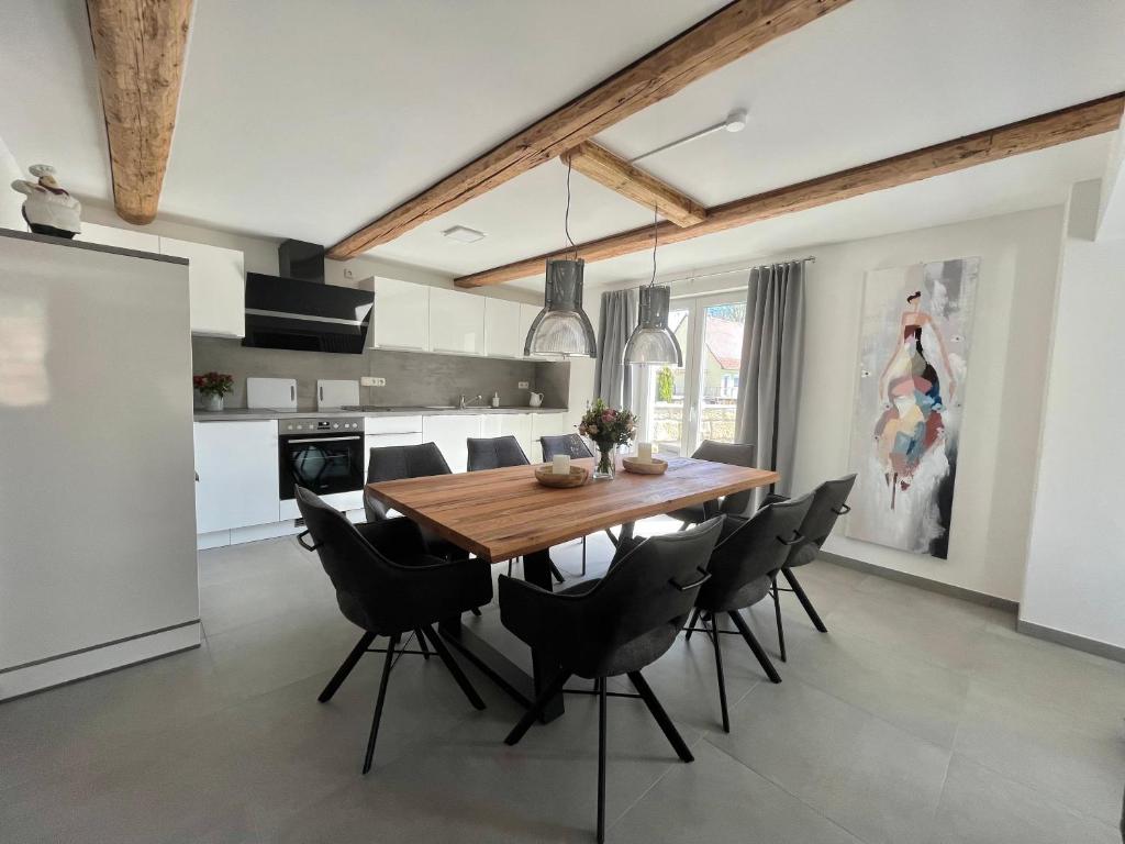 Kuchyň nebo kuchyňský kout v ubytování Ferienhaus „Am Sandstein“