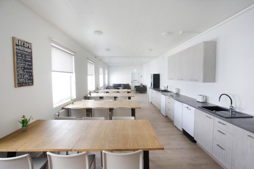 Eldhús eða eldhúskrókur á Eiðar - Hostel