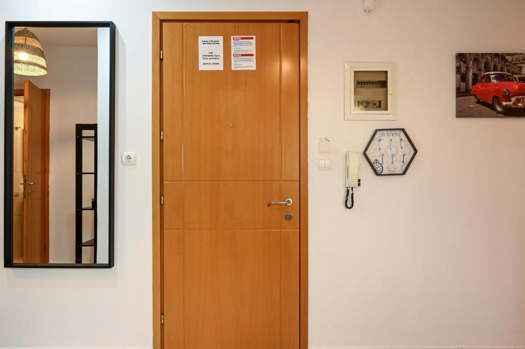 Thessaloniki Center Modern Apartment - 19