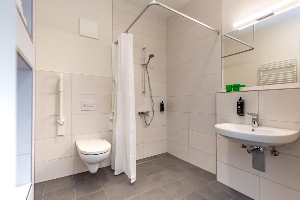 Hotel Fuchsbau Jüterbog - Twin Room - Disability Access