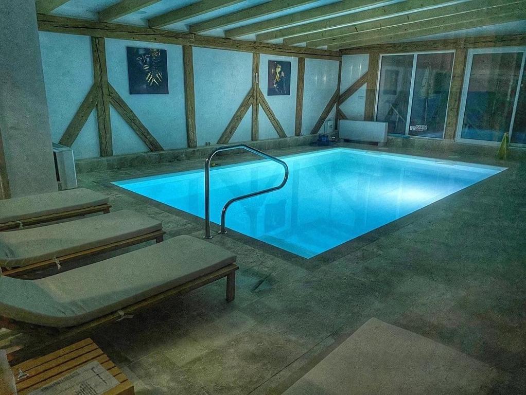 Gallery image of Boutique Vila in Cristian