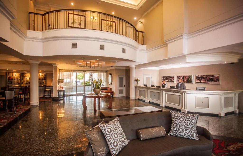 Posezení v ubytování Garden Court Morningside Sandton