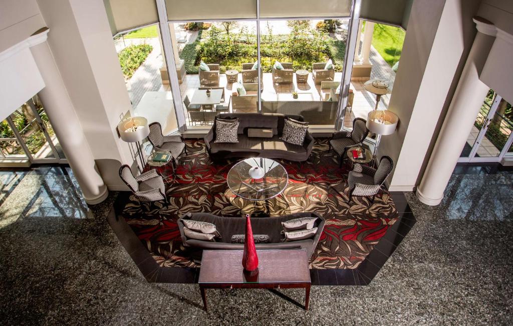 Posezení v ubytování Garden Court Morningside Sandton