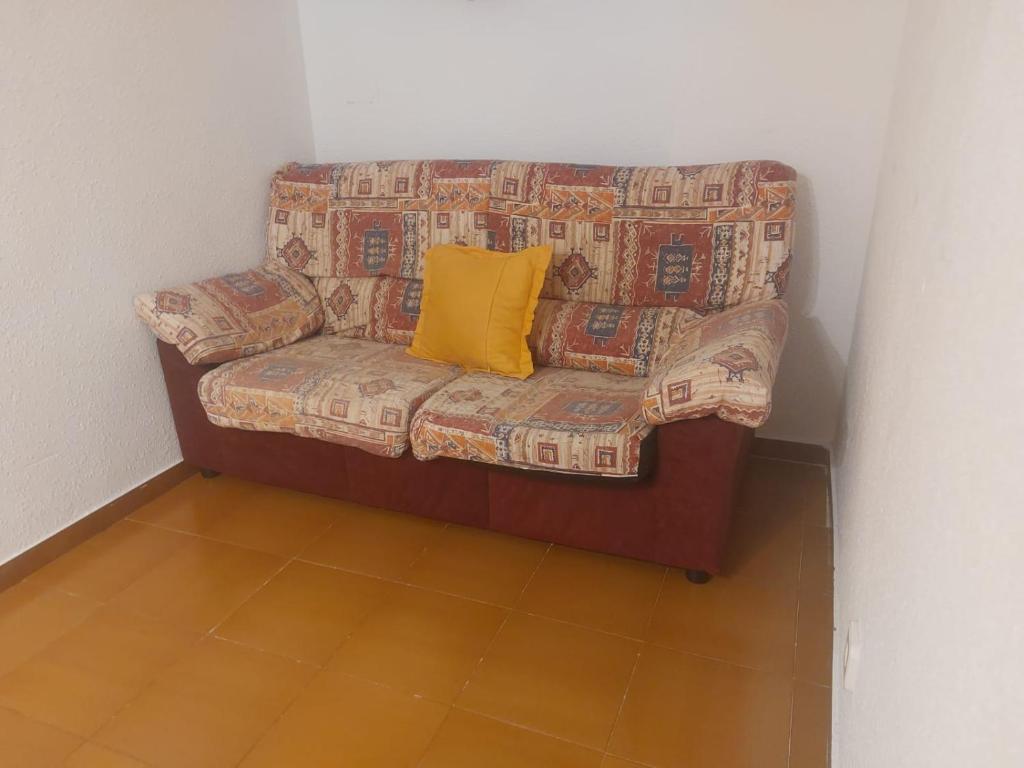 A seating area at Rentalmar Cordoba - Sevilla - Jerez