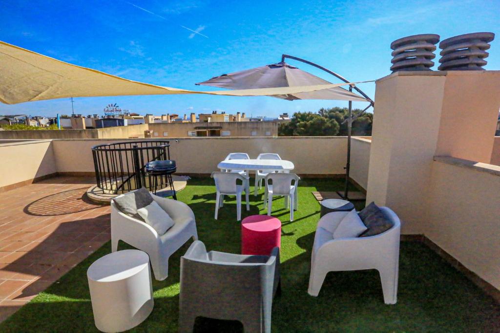 Golden Pineda C 4 A ONLY FAMILIES, La Pineda (updated prices 2024)