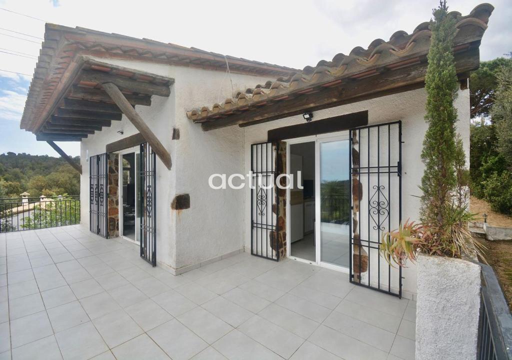 Fotografia z galérie ubytovania Casa Xiprers, 7 "Villa Santina" v destinácii Platja  d'Aro