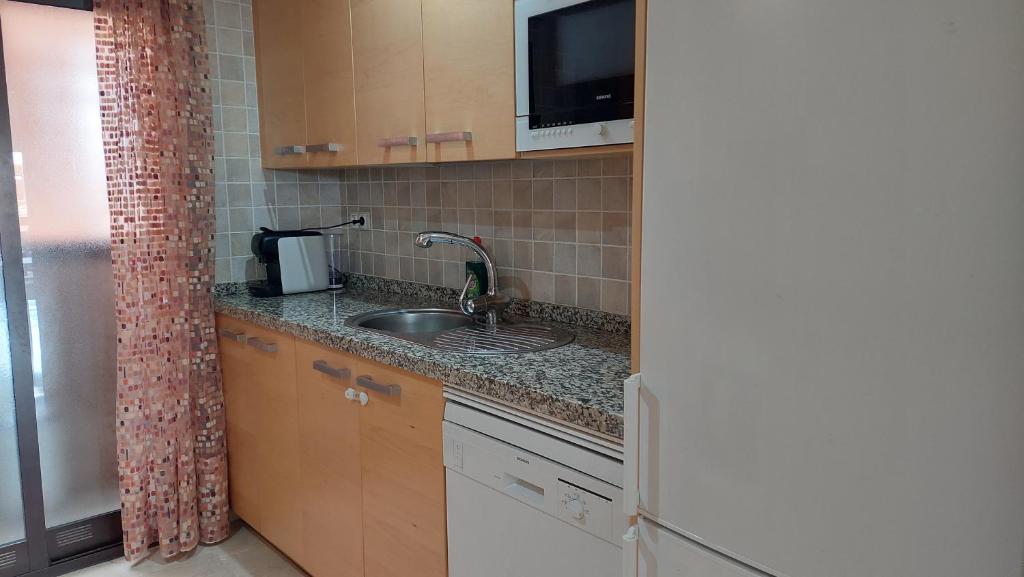 Fotografie z fotogalerie ubytování Hermoso apartamento Buenas Noches v destinaci Estepona