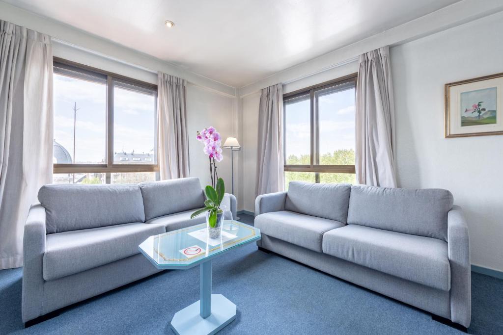 Espahotel Plaza de España - Resim 17