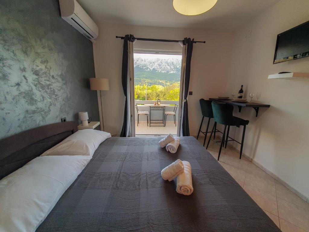 Apartments Mira - Estudio Con Balcón