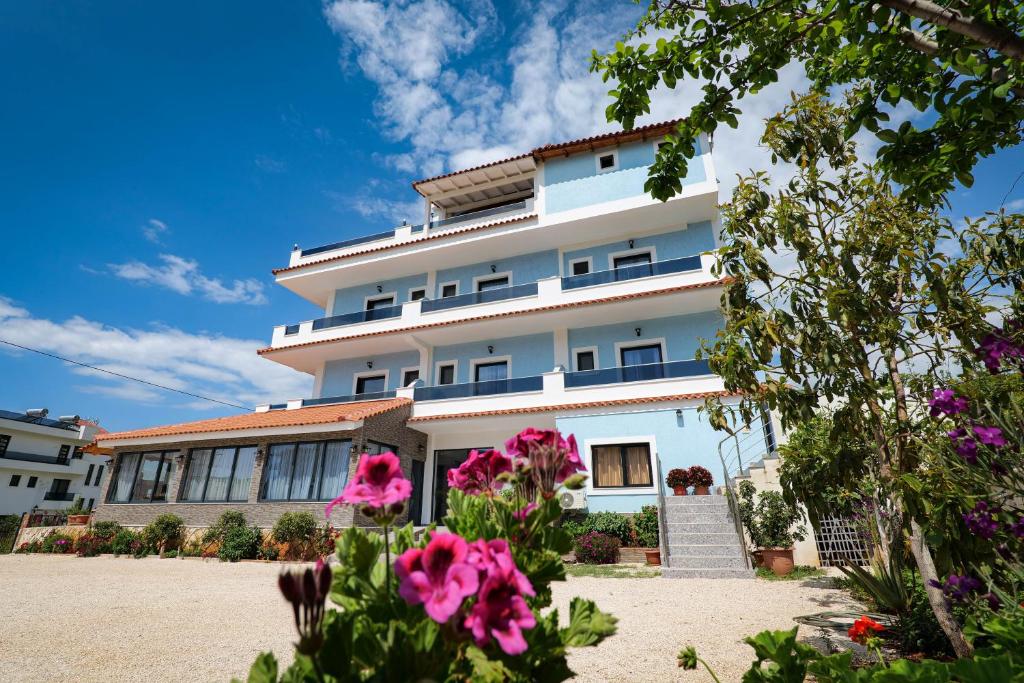 Budova, kde se hotel nachází