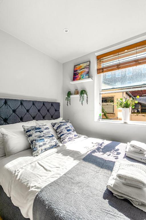 Charming Studio Flat next to Holborn station, London Updated 2024 Prices