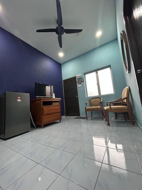 Mahasa Penarik Homestay - Chalet De Deux Chambres