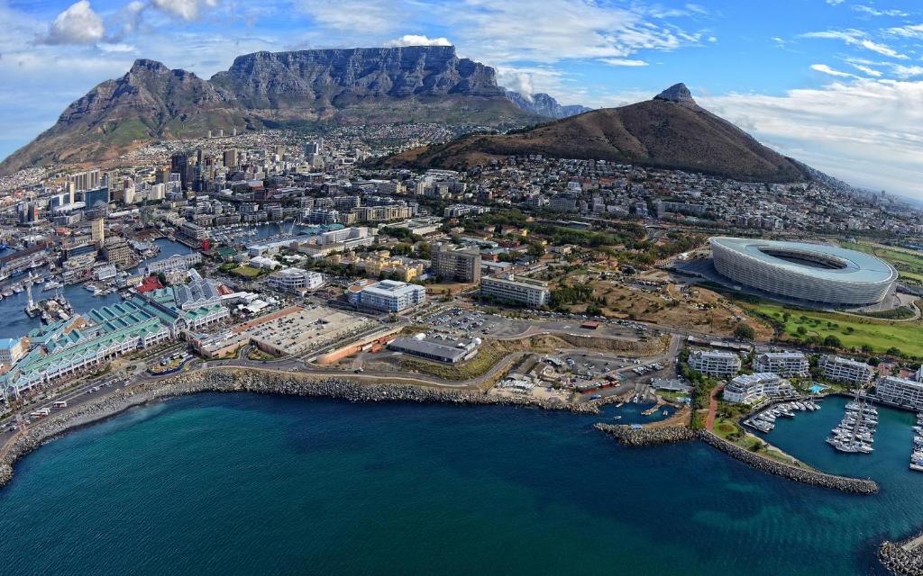 Ptičja perspektiva nastanitve Your gateway to Cape Town!