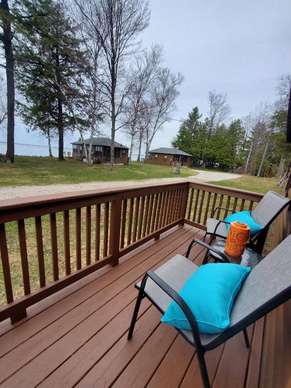 Indian Lake Shore Lodge, Manistique, MI