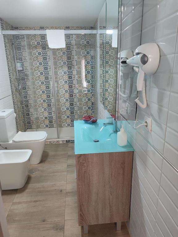Un baño de Hostal El Bosque Encantado Toledo