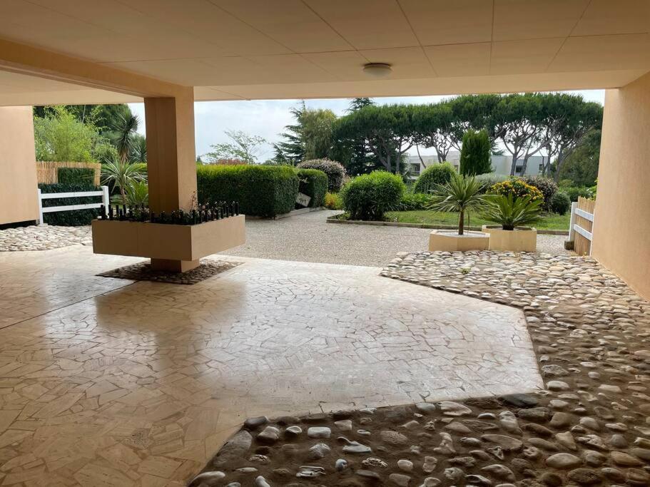 Fotografia z galérie ubytovania Superbe appartement Cocooning au calme - Piscine v destinácii Antibes