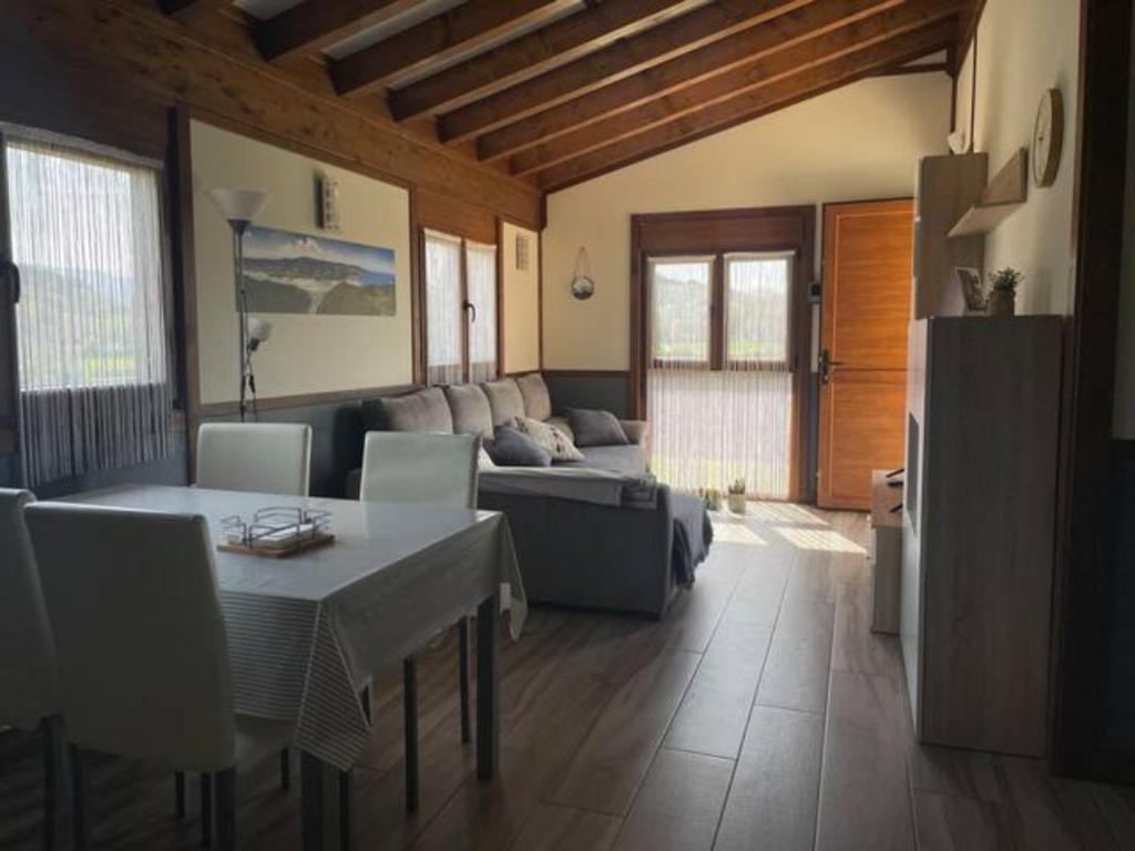 Posezení v ubytování Ven y disfruta en el corazón de Bizkaia-Urdaibai LBI00509
