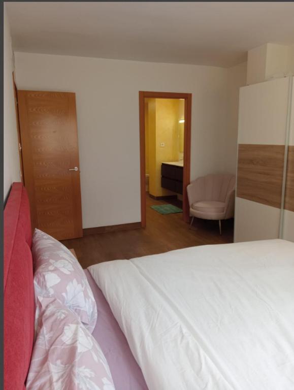 Posteľ alebo postele v izbe v ubytovaní Beach side Apartment -Estepona