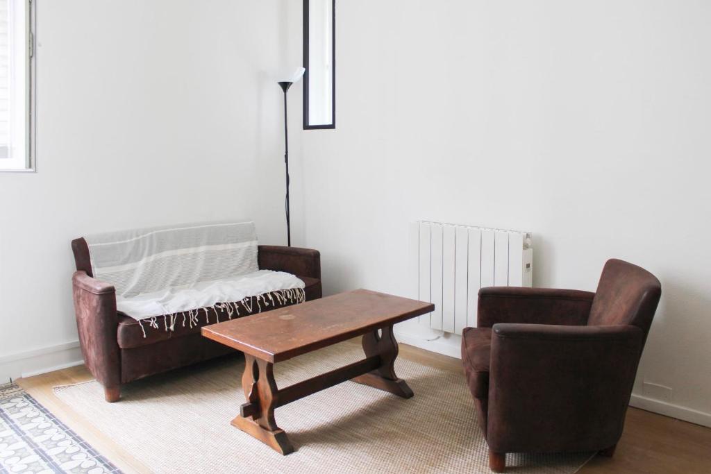 Zdjęcie z galerii obiektu Newly renovated apartment near downtown w mieście Montreuil