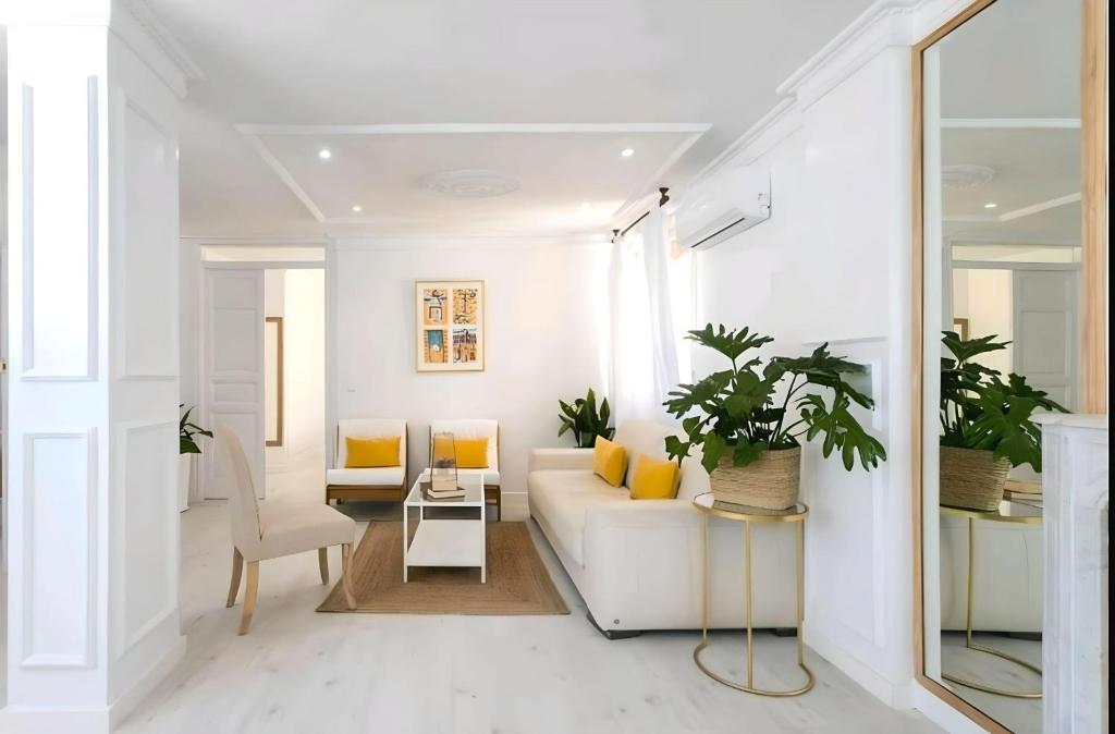 Lux City Loft in front of the Port, Alicante – Bijgewerkte ...