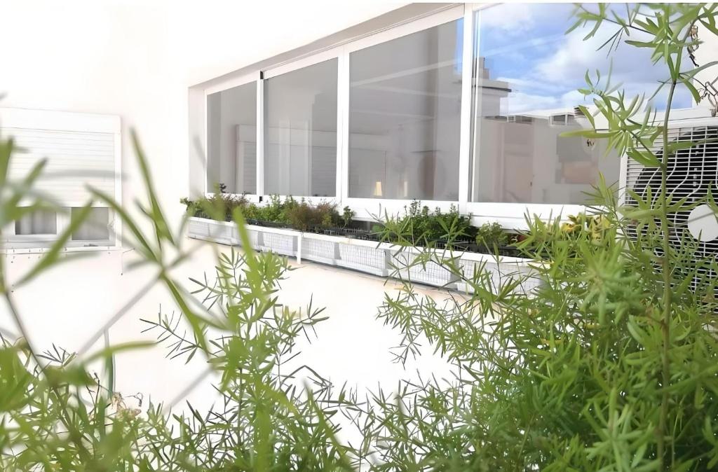 Lux City Loft in front of the Port, Alicante – Updated 2023 ...
