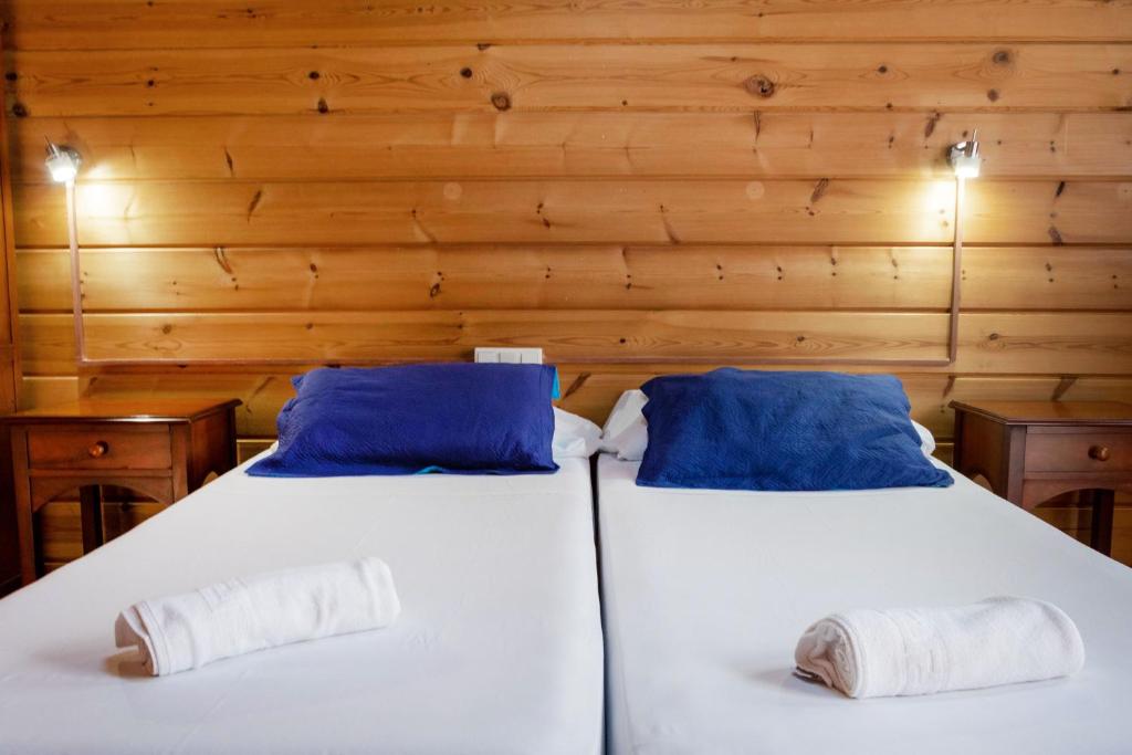 APARTAMENTOS PALASIET - Resim 14