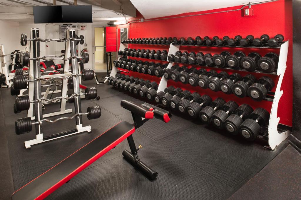 Fitness centrum a/nebo fitness zařízení v ubytování Sherry Frontenac Oceanfront